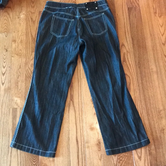 Escalated Dark Wash Jeans - Picture 4 of 5
